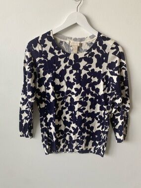Banana Republic Navy Floral Crewneck Top